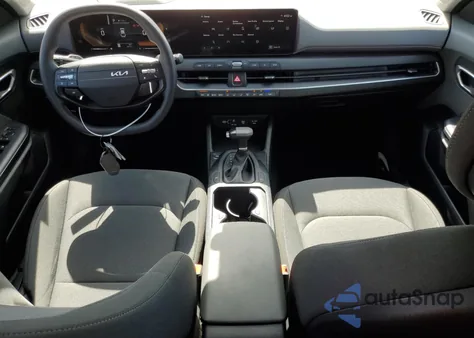 2025 Kia K4 Lx из США, поврежденный, VIN 3KPFT4DE1SE060572